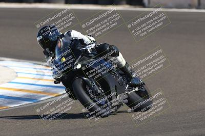 media/Sep-21-2025-TrackDaz (Sun) [[277c75b276]]/C Group/240pm (Turn 6)/